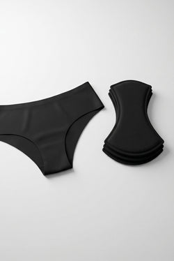 Artémis Brief and its removable pads